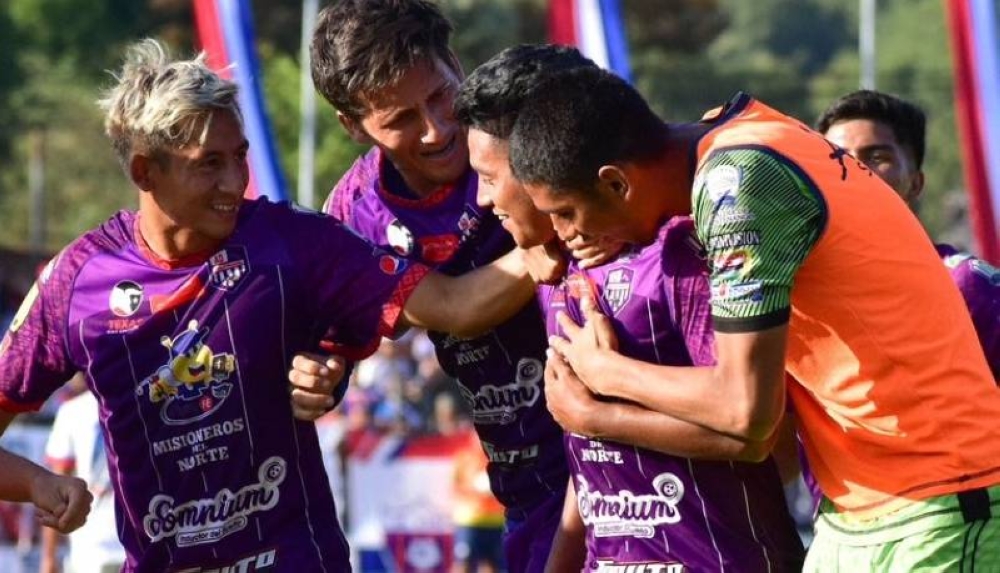 Chalatenango gana duelo directo por no descender a Firpo y recorta ...