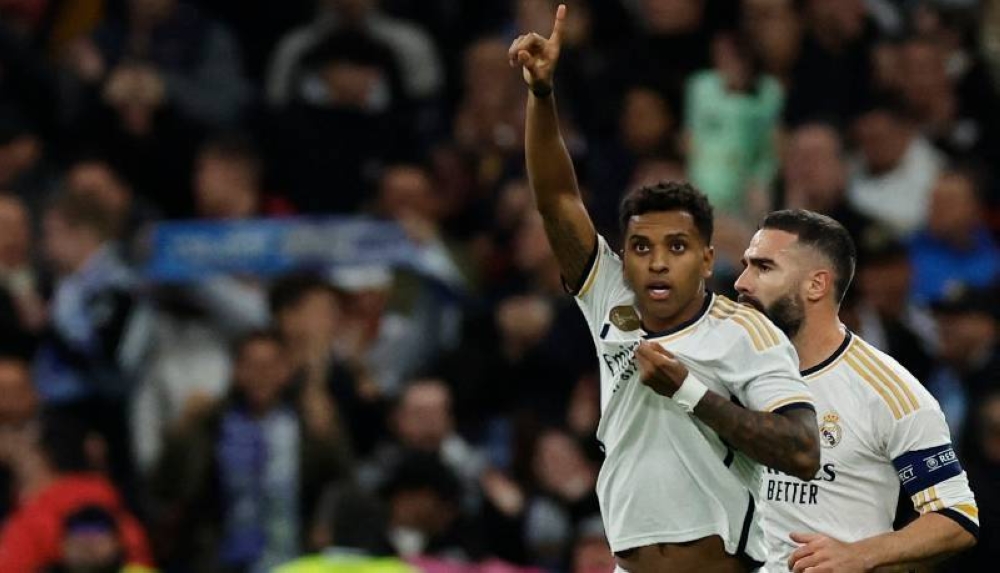 Real Madrid se asegura el liderato del grupo tras ganar al Nápoles en ...