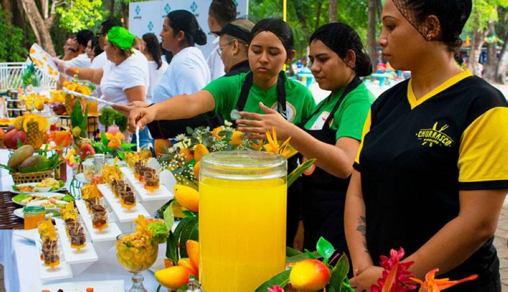 ISTU y la finca Santa Irene celebran la “Expo Mango” en Ichanmichen