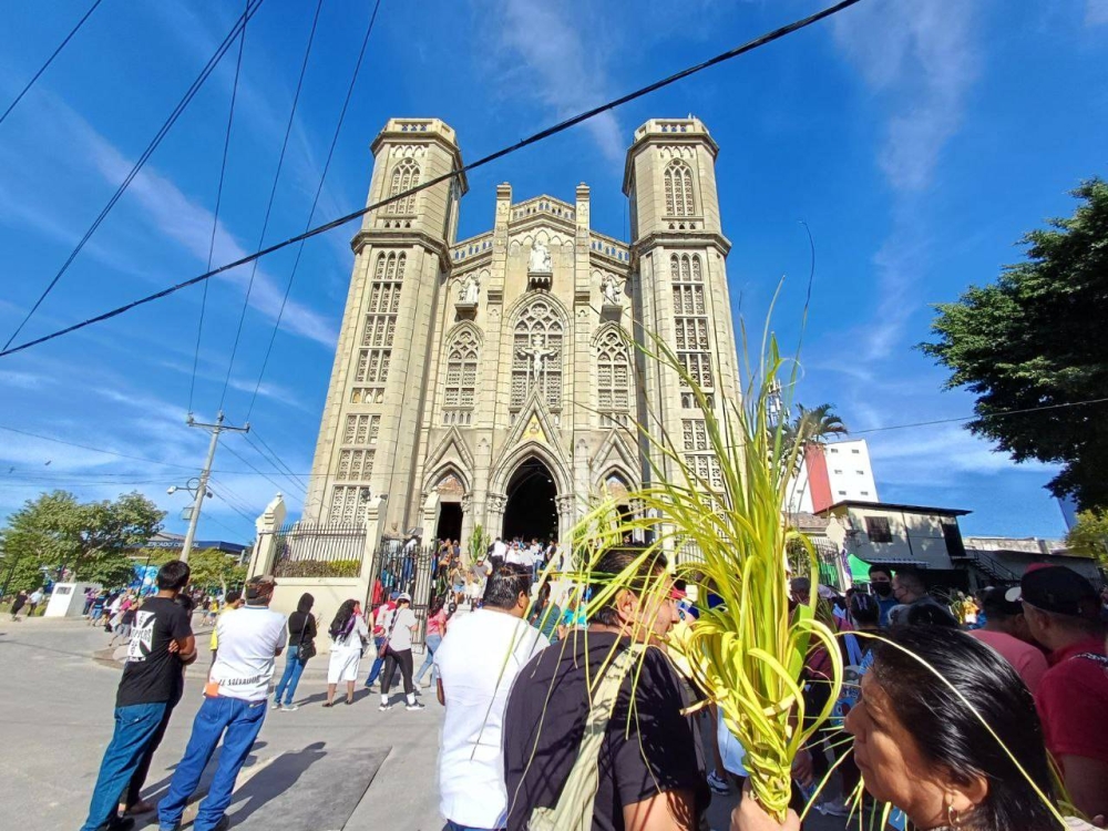 La iglesia El Calvario en El Centro Histórico de San Salvador. / Jessica Guzmán.