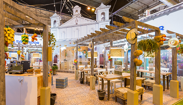 El Salvador gana premio al mejor stand en la feria española Fitur