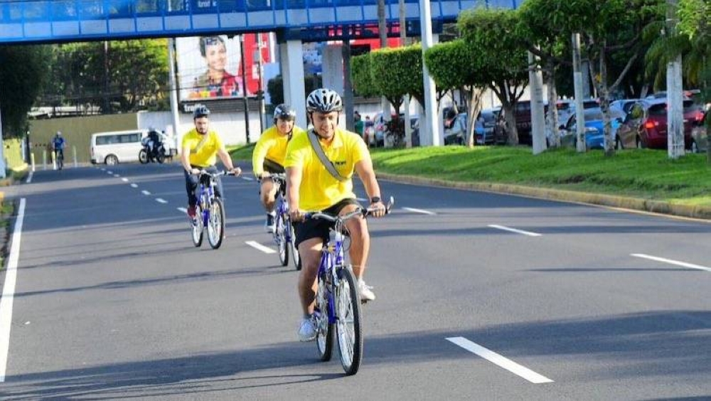 Multarán a conductores que no cedan paso a ciclistas: ¿cuáles son reglas con el ciclismo?