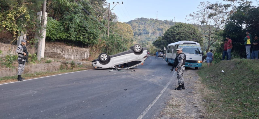 Cuatro personas lesionadas en accidentes de tránsito al inicio del sábado