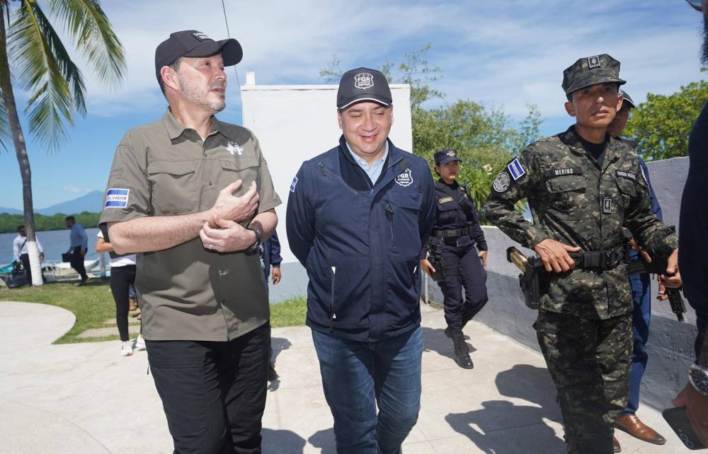 Gustavo Villatoro: «Le estamos demostrando al mundo nuestra firme decisión de luchar en contra del narcotráfico»