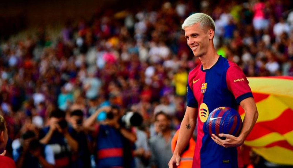 Barça pide una nueva licencia a LaLiga para Olmo y Víctor