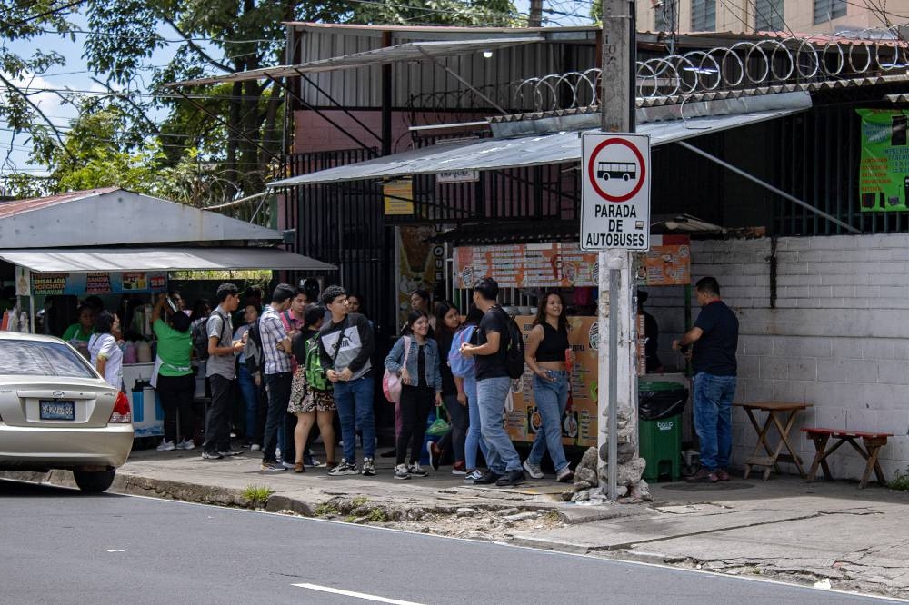 Cambiarán todas las paradas de buses del Área Metropolitana de San Salvador