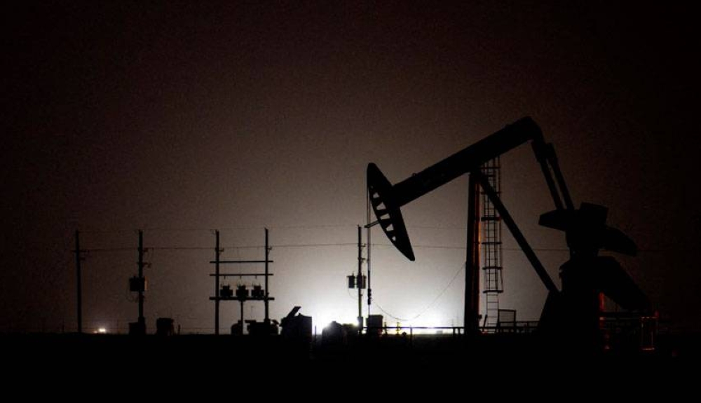 Precios del petróleo siguen en ascenso y alcanzan máxima cota en dos meses