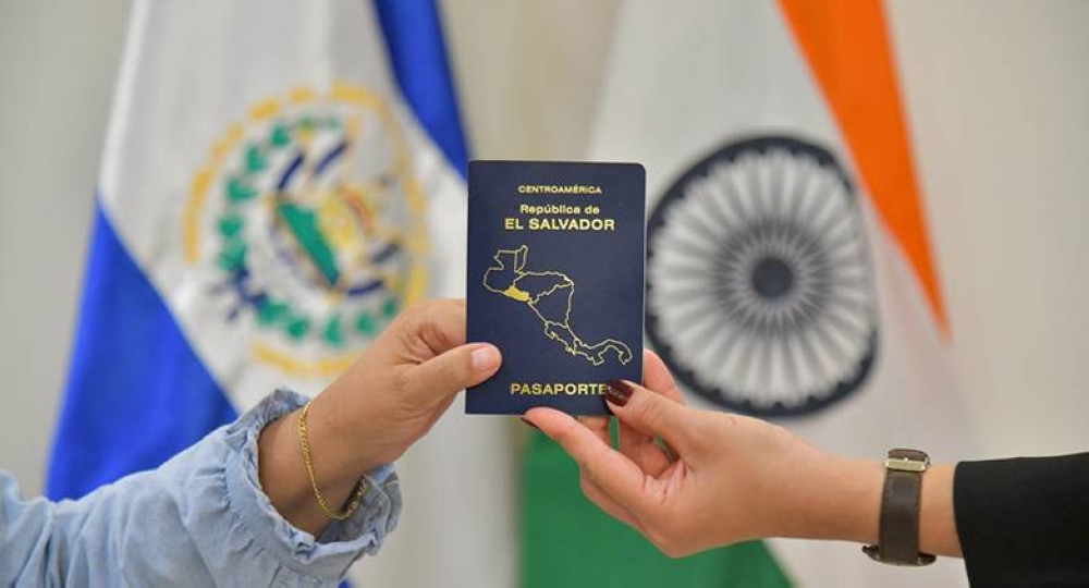 Cancillería supera los 1,400 pasaportes emitidos en el exterior durante seis días de 2025