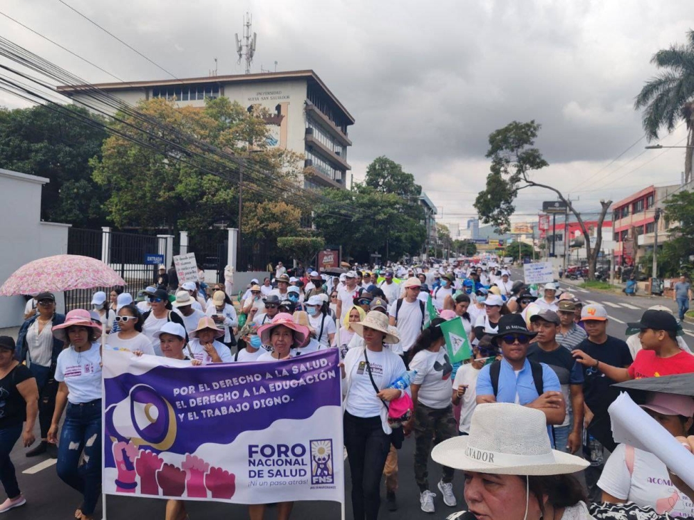 Movimiento pide reinstalar a despedidos por recorte de plazas y respetar fuero sindical