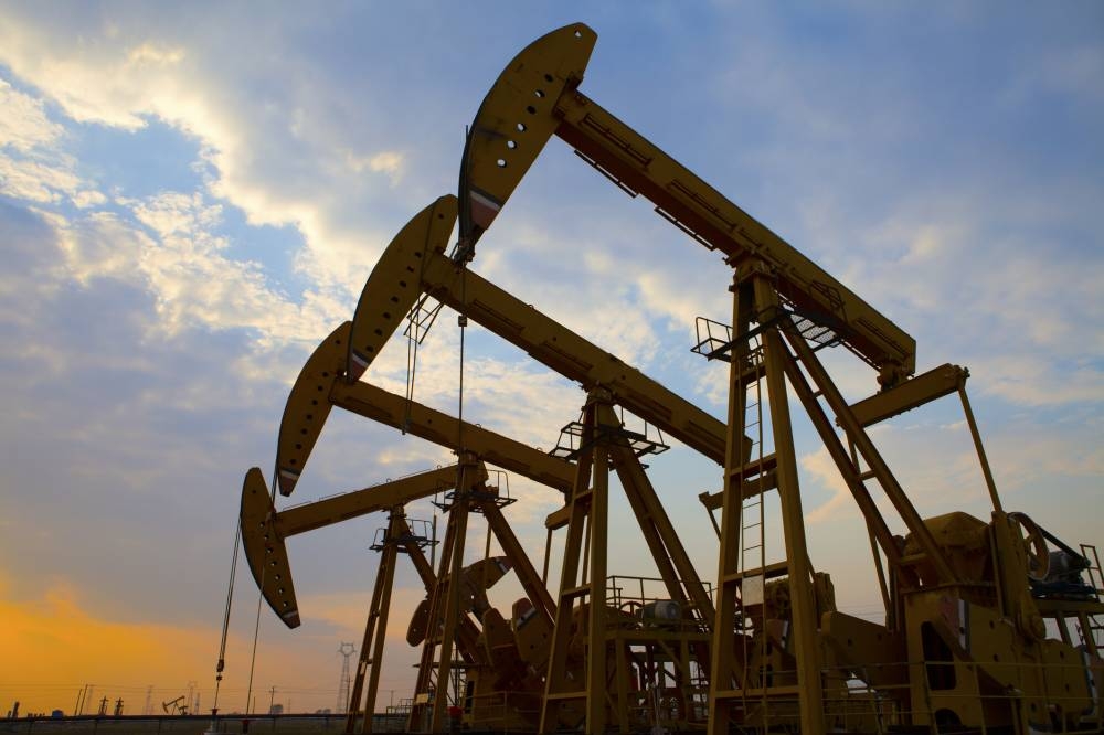 El petróleo vuelve a subir impulsado por sanciones contra Rusia