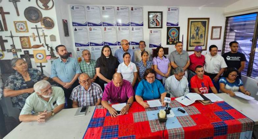 Organizaciones insisten en derogación de ley minera y llaman a la «resistencia»