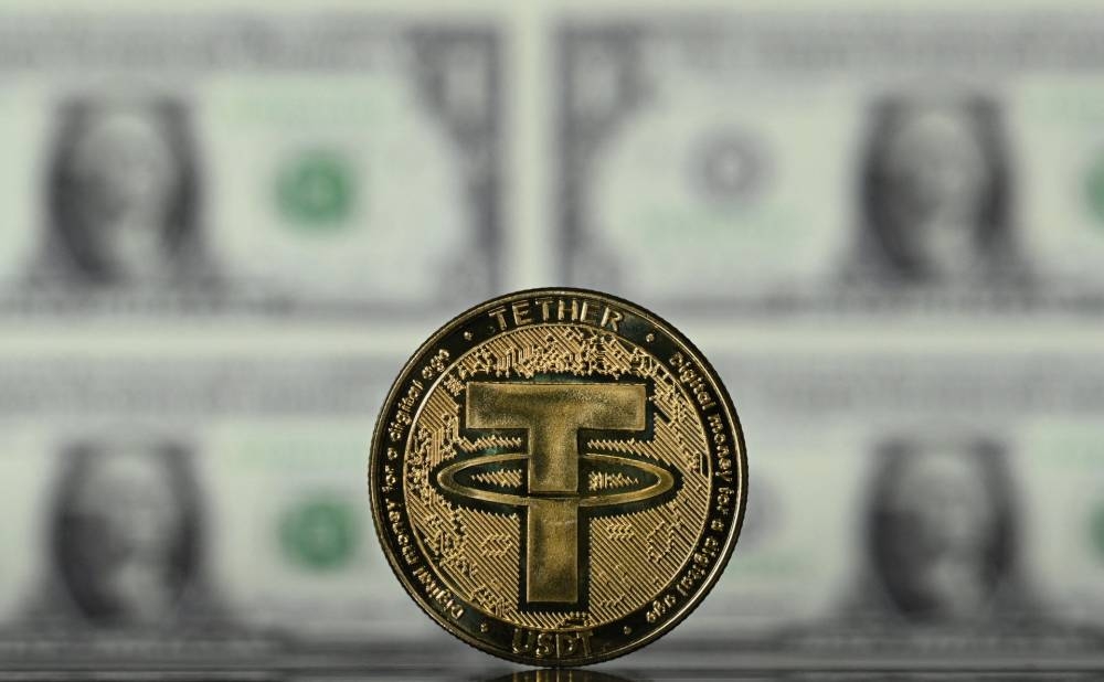 CEO de Tether confirma construcción de «Torre Tether» en capital salvadoreña