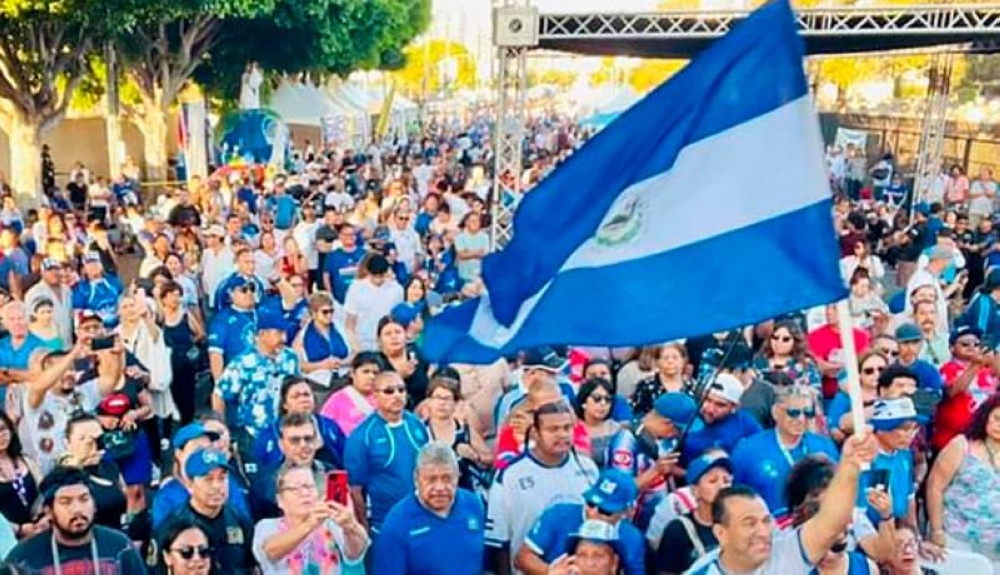 Salvadoreños en EE.UU pagan miles de millones anuales en impuestos según Cancillería