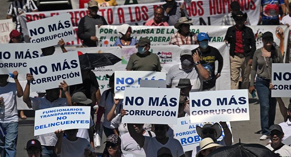 Manuel «El Chino» Flores: «La Ley Anticorrupción es una ley que protege a sus corruptos»
