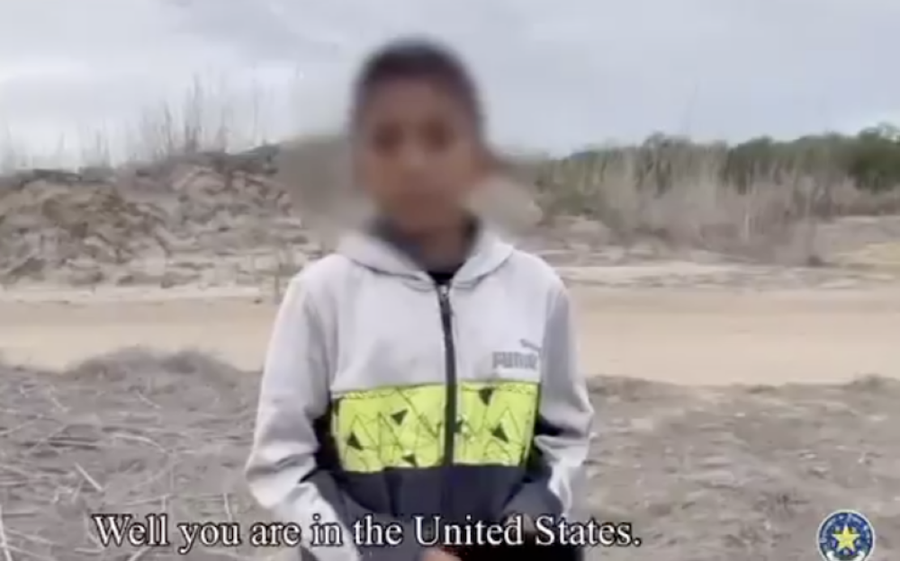 Más de 2,400 niños salvadoreños fueron deportados en 2024