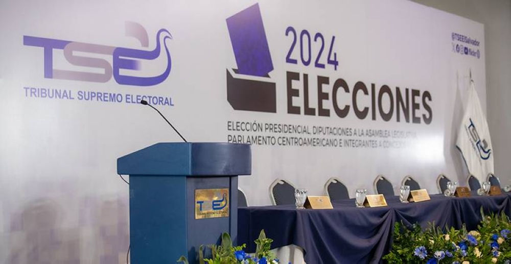 Oenegés ven falta de voluntad en TSE para fiscalizar financiamiento privado de partidos