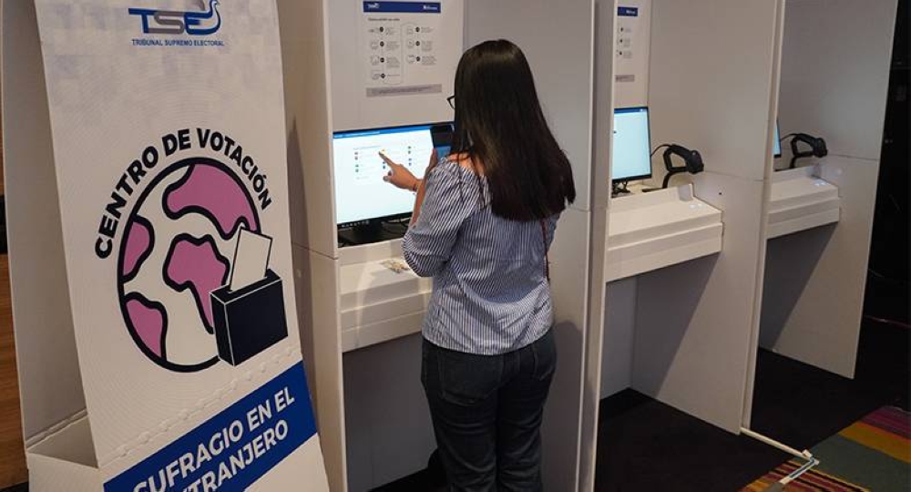 TSE iniciará en junio el proceso de contratación de empresas para el voto electrónico 2027