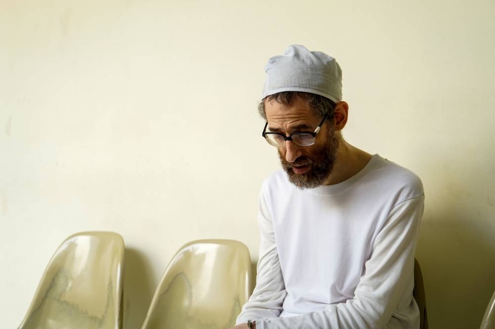 Líder de secta Lev Tahor, Eliezer Rumpler, enfrenta audiencia de extradición