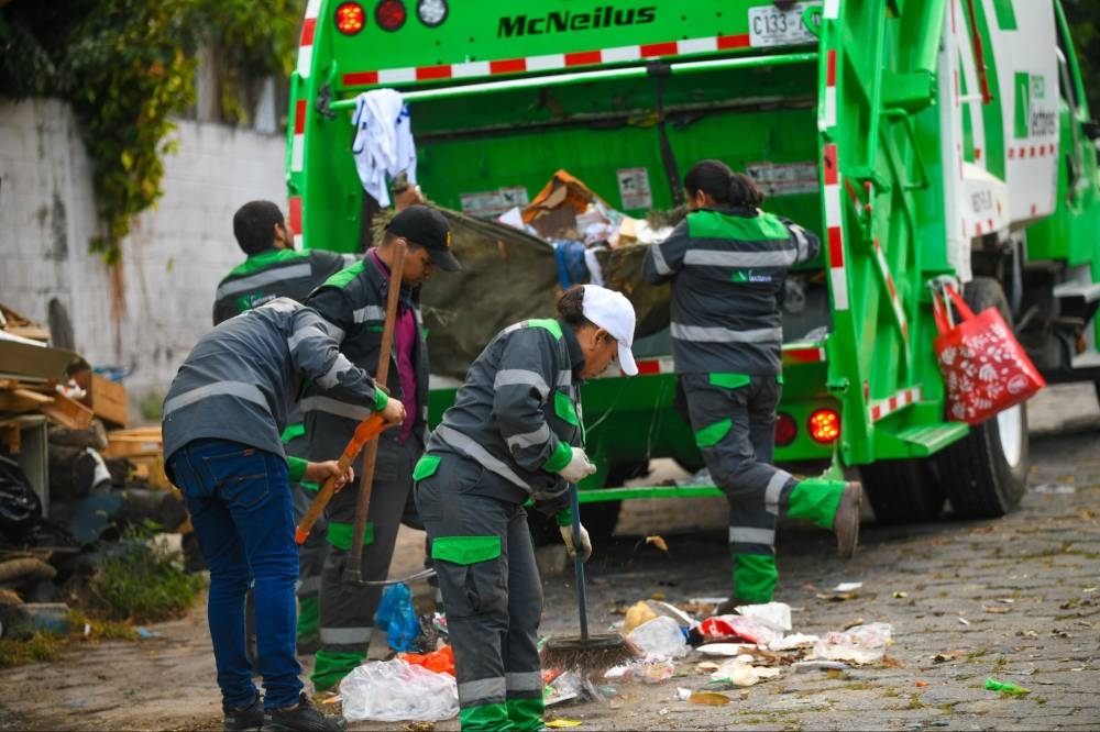 Concejal del FMLN de San Salvador Este señala mala coordinación en recolección de basura