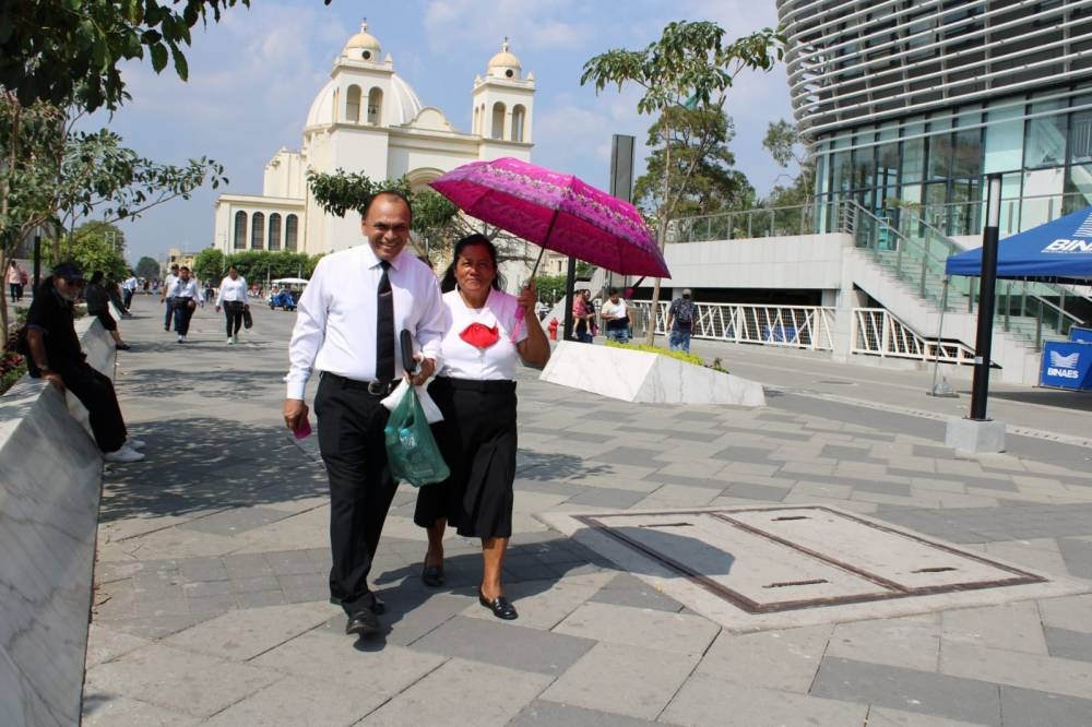 Un jueves cálido seguirá acompañado de vientos débiles