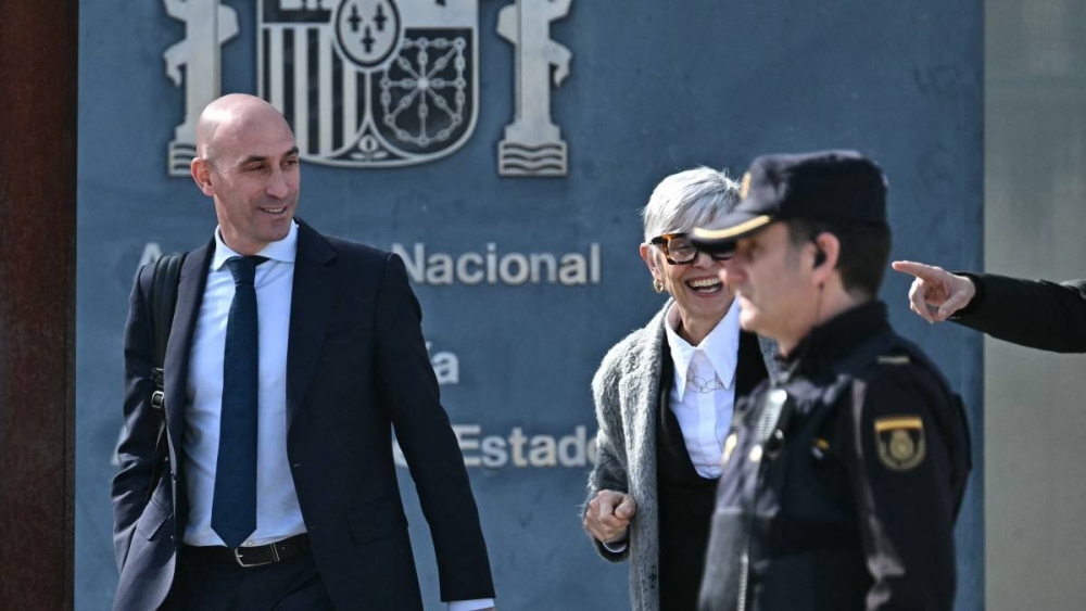 La fiscalía pide que se repita el juicio a Luis Rubiales por la parcialidad del juez