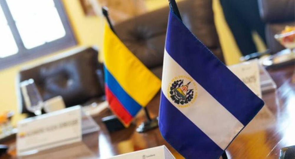 Más de 1,000 colombianos residen en El Salvador según embajador