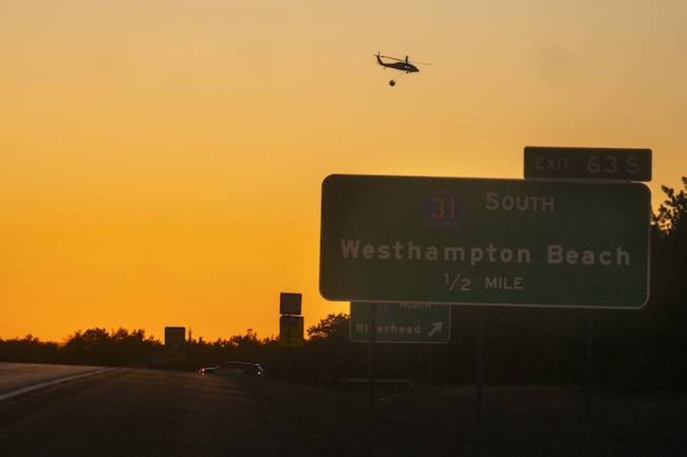 Declaran el estado de emergencia en Long Island por una serie de incendios