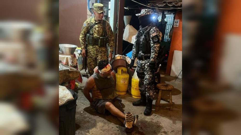 Capturan a hombre que acuchilló a cinco personas en Chalatenango