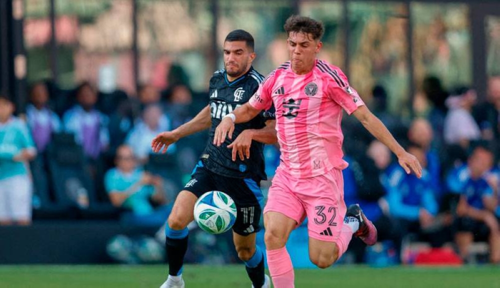 Reservando a Messi, Inter Miami gana a Charlotte con gol del argentino Allende