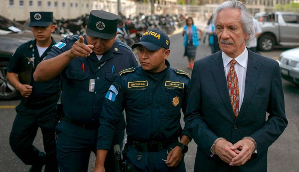 Periodista guatemalteco Zamora vuelve a prisión en medio de repudio internacional