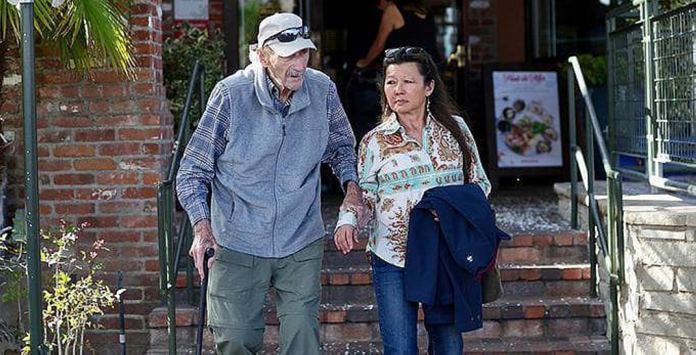 Muerte de Gene Hackman alerta sobre cuidado y no abandono de personas con Alzheimer