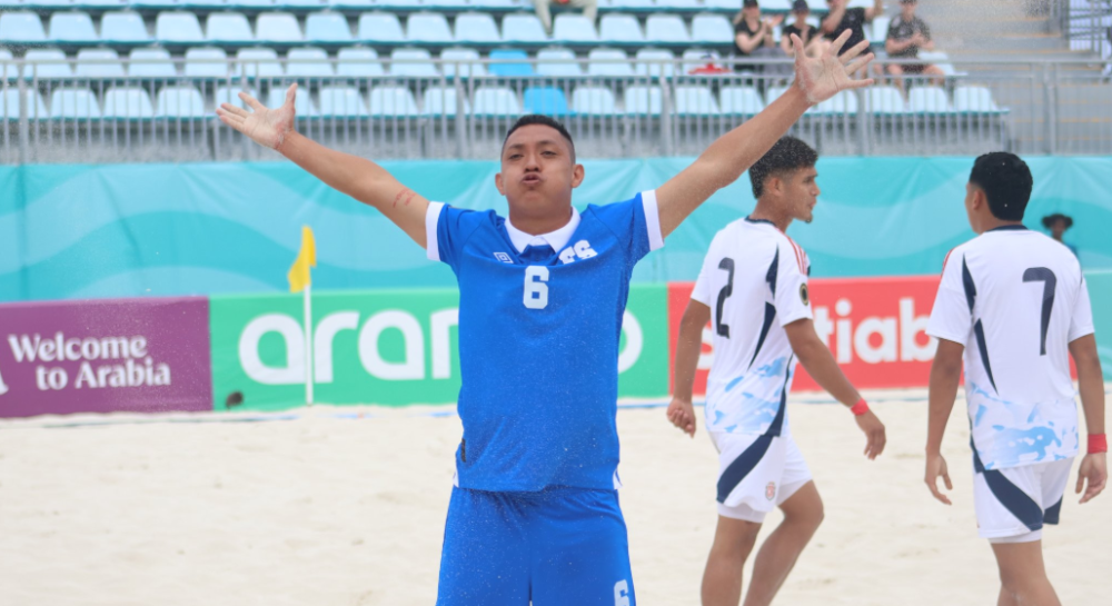 Selecta debuta con victoria en el Premundial de fútbol playa tras golear 6-1 a Costa Rica