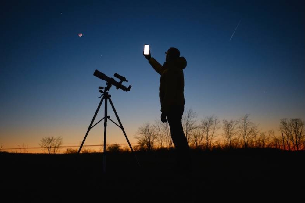 Consejos para fotografiar con el celular el eclipse lunar