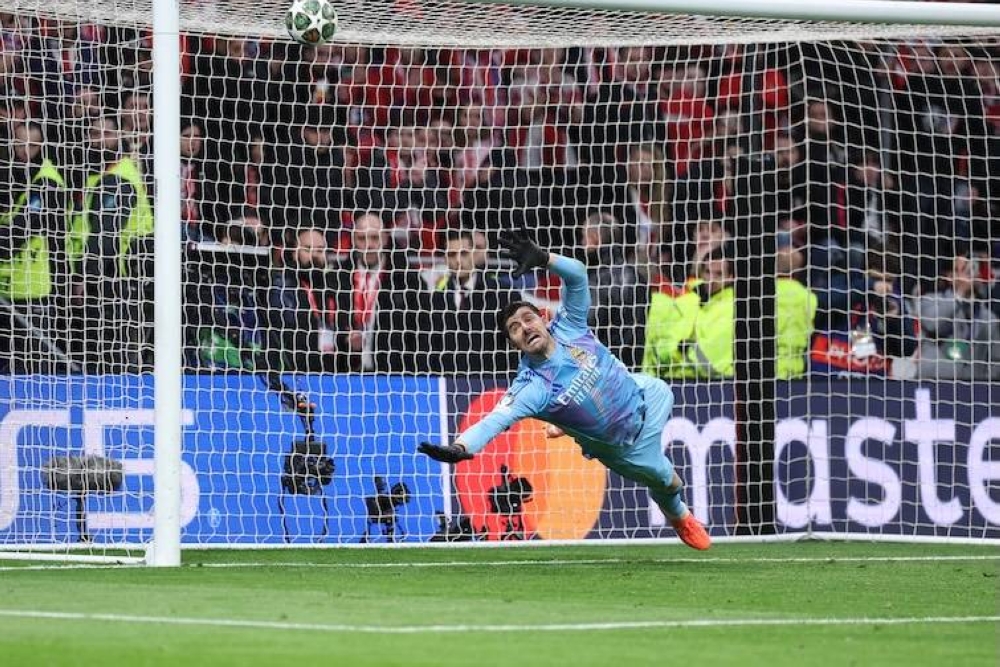 Portero del Real Madrid dice que está «harto del victimismo» y asegura que los árbitros no quieren beneficiarlos