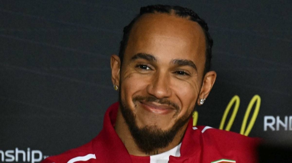 Hamilton debuta en Australia, varios pilotos al asalto del título de Verstappen