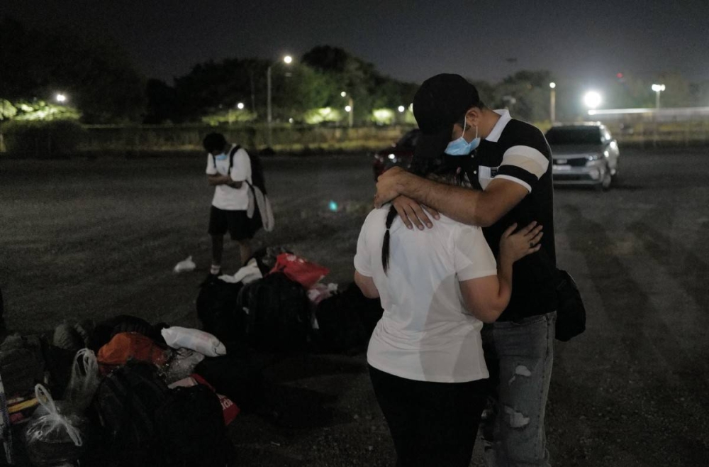 EEUU afirma que Venezuela reanudará vuelos de repatriación de migrantes