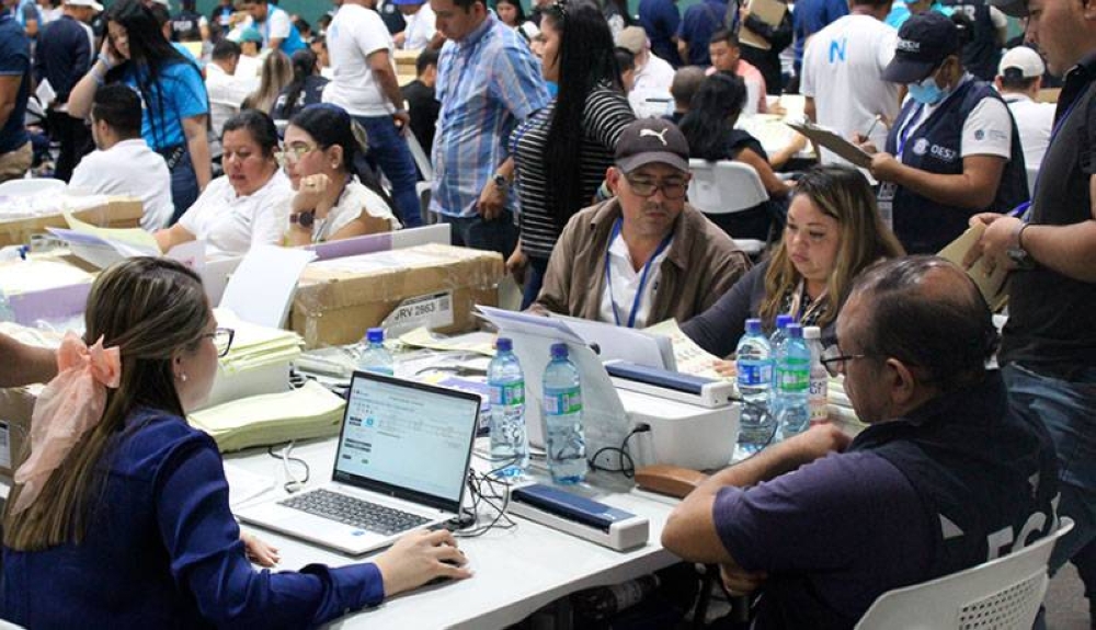 TSE entregará casi $1 millón no cobrados por 26,000 empleados temporales de las elecciones 2024