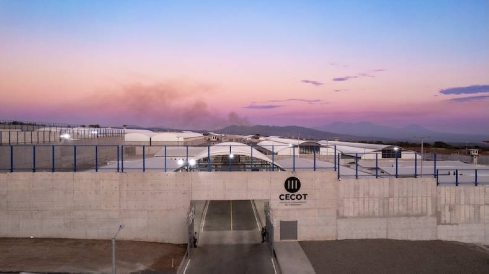 El Salvador recibirá a 300 pandilleros del Tren de Aragua bajo acuerdo con EE.UU.