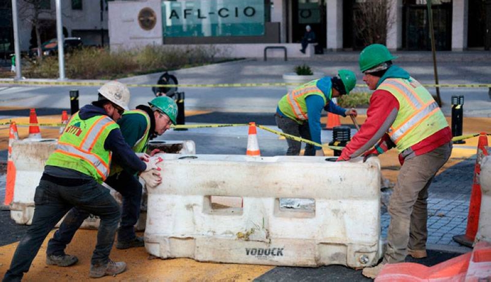 Gobierno de Trump pedirá información de contribuyentes indocumentados al Servicio de Recaudación
