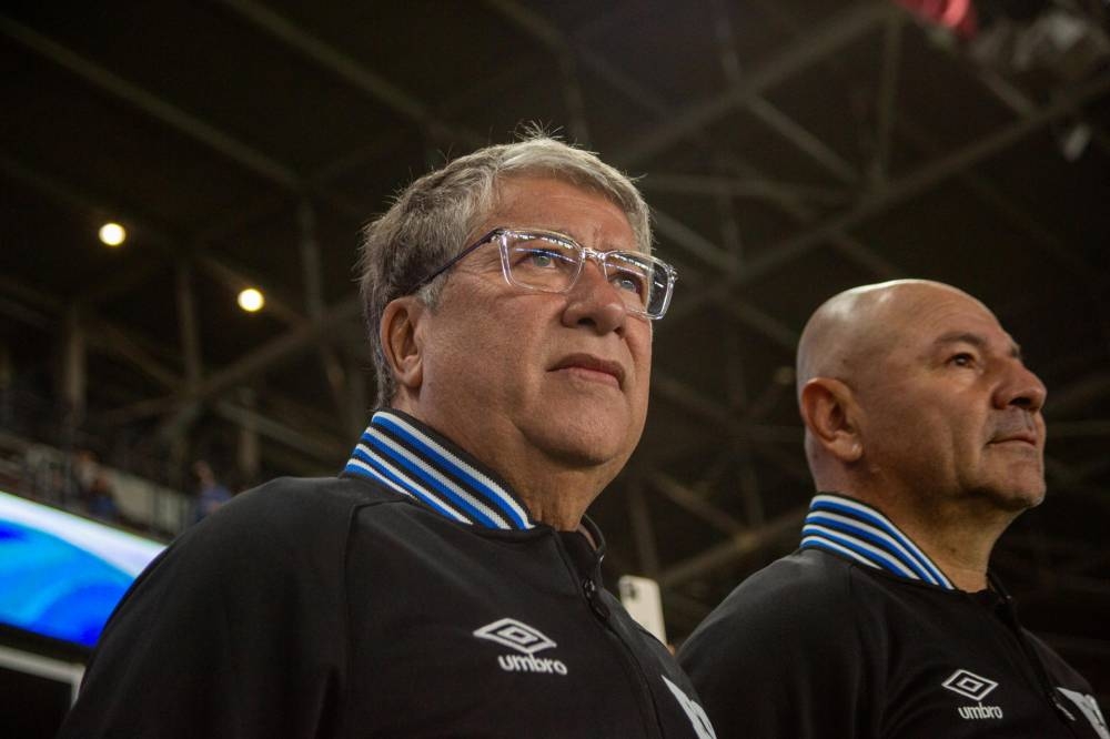 Hernán Gómez tras derrota ante Houston Dynamo: «Hablar perdiendo, para la afición es difícil»