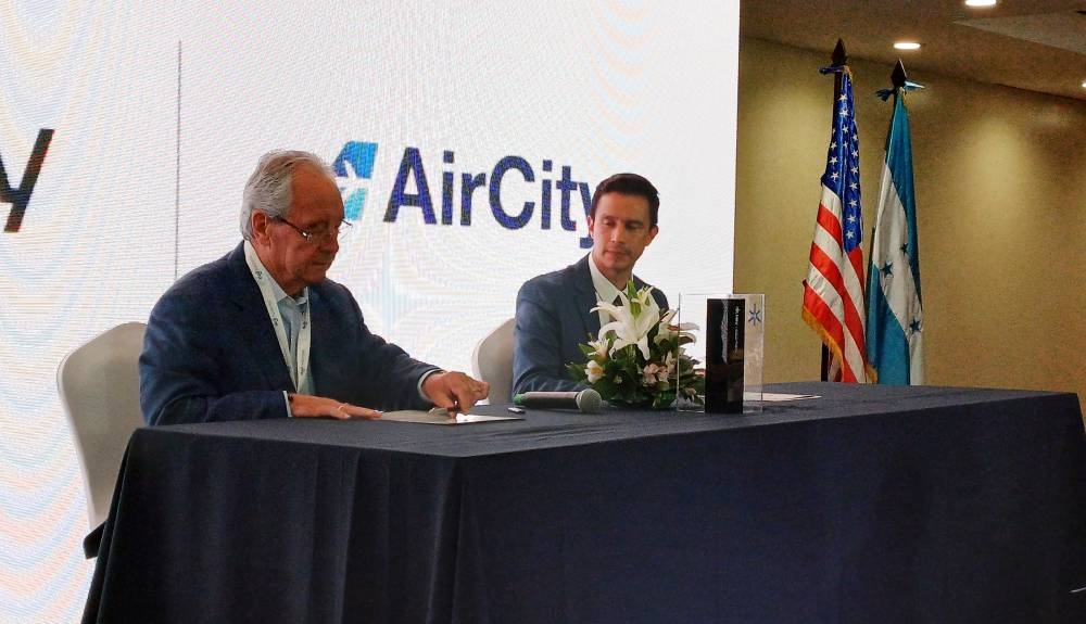 Air City y el Instituto Key firman convenio para facilitar becas y ser socios formadores