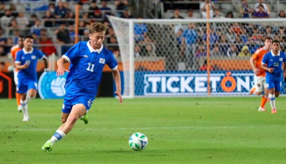 Nathan Ordaz: «Con el entrenador, lo importante es la intensidad y el trabajo grupal»