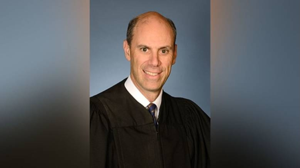 Juez ve «insuficientes» las explicaciones del Gobierno de Trump sobre vuelos a El Salvador