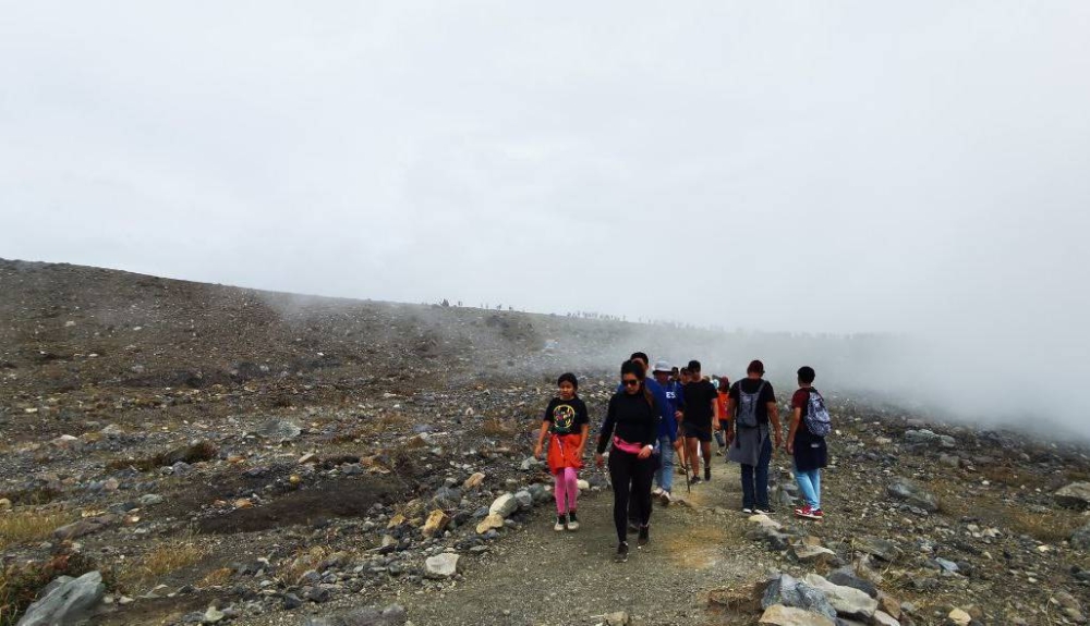 Restringen el ascenso al cráter del volcán de Santa Ana por fuertes ráfagas de viento