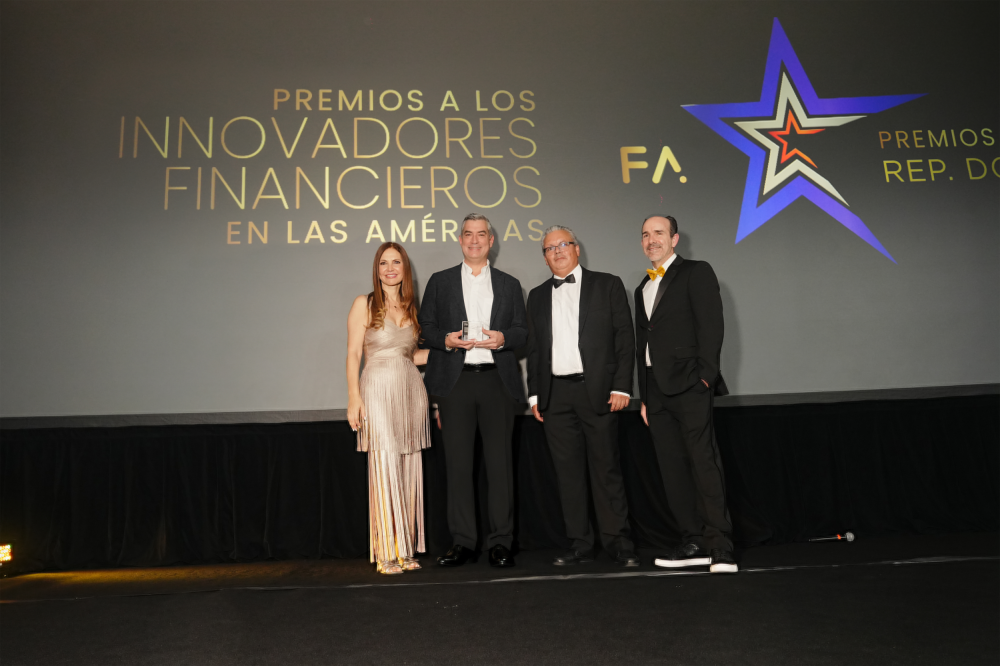 Banco CUSCATLAN reconocido como uno de los mejores innovadores financieros de las Américas