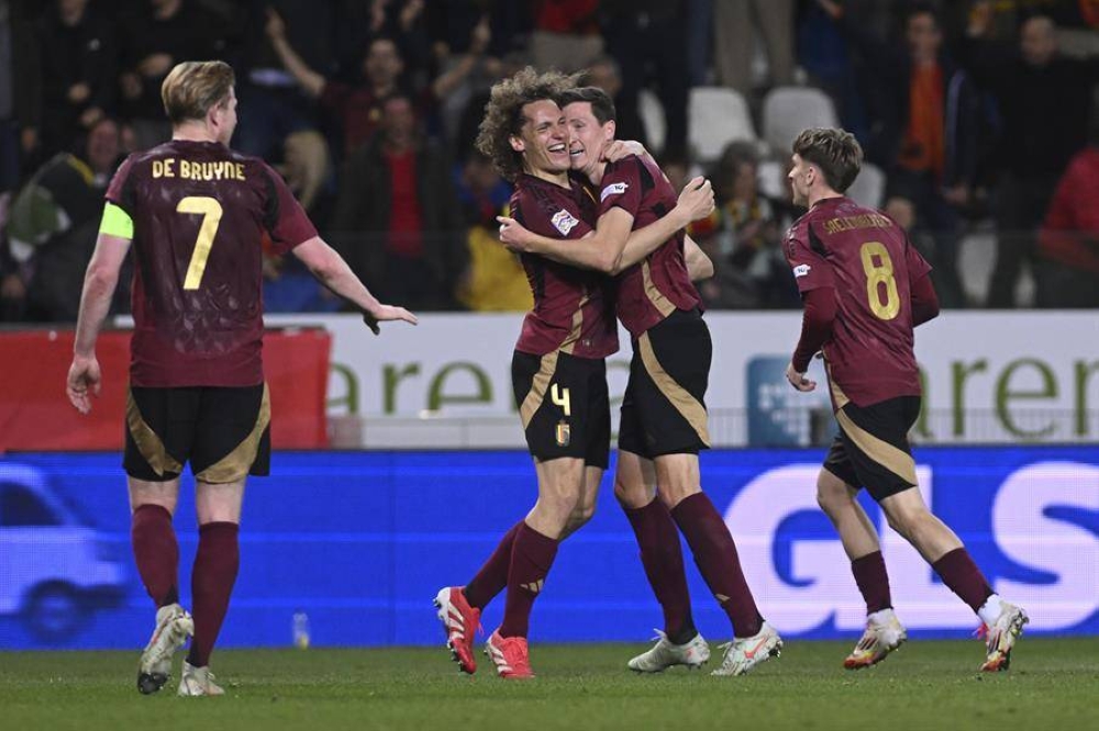 Remontada de Bélgica ante Ucrania (3-0), que se quedó sin el ascenso