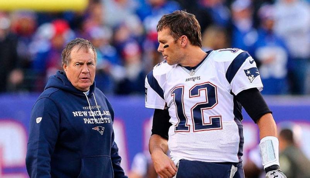 Tom Brady revela que salió de los Patriotas por tensiones con Bill Belichick