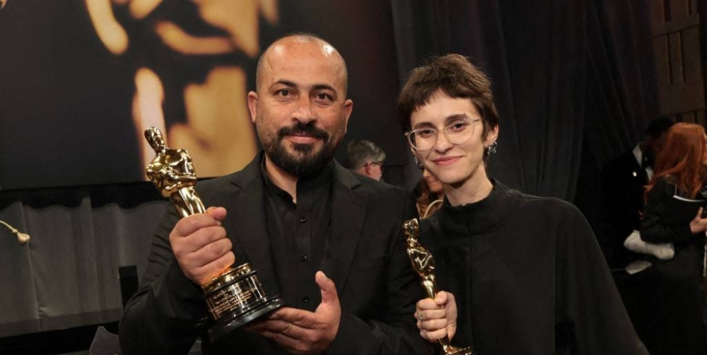Israel detiene y libera poco después a cineasta palestino ganador de un Oscar