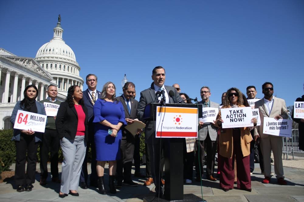 Organizaciones de latinos denuncian ante el Congreso los «ataques» de Trump a su comunidad
