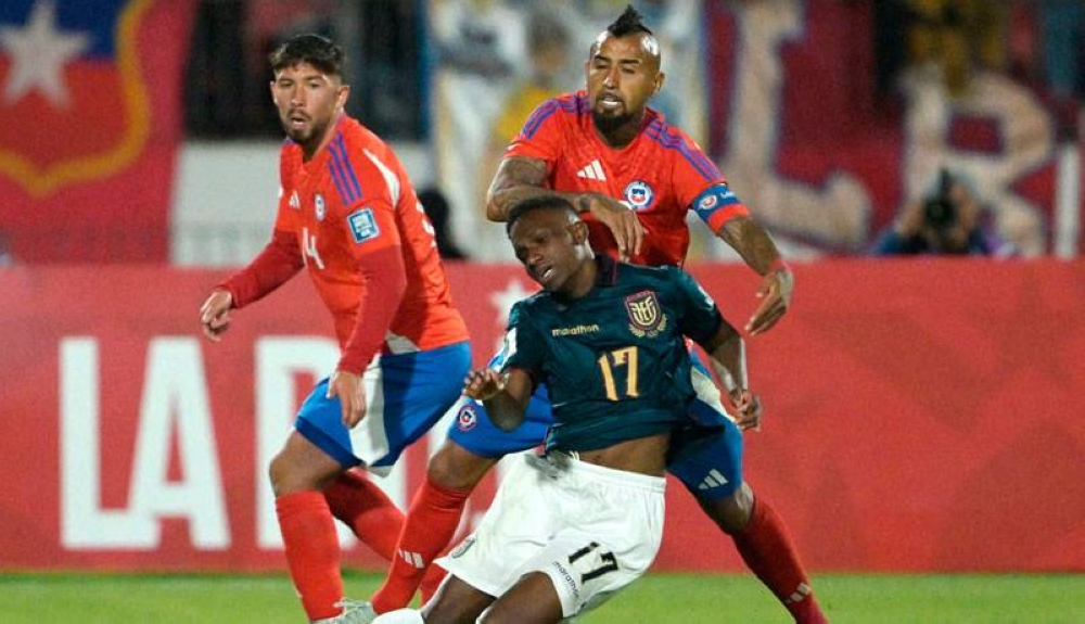 Ecuador empata sin goles con Chile y se acerca al Mundial de 2026